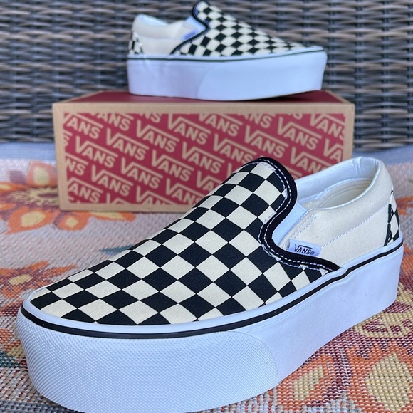 Vans Shoes - Vans WMNS Classic Slip-On Stackf
Checkerboard Black/Classi
VN0A7Q5RTYQ
Platforms